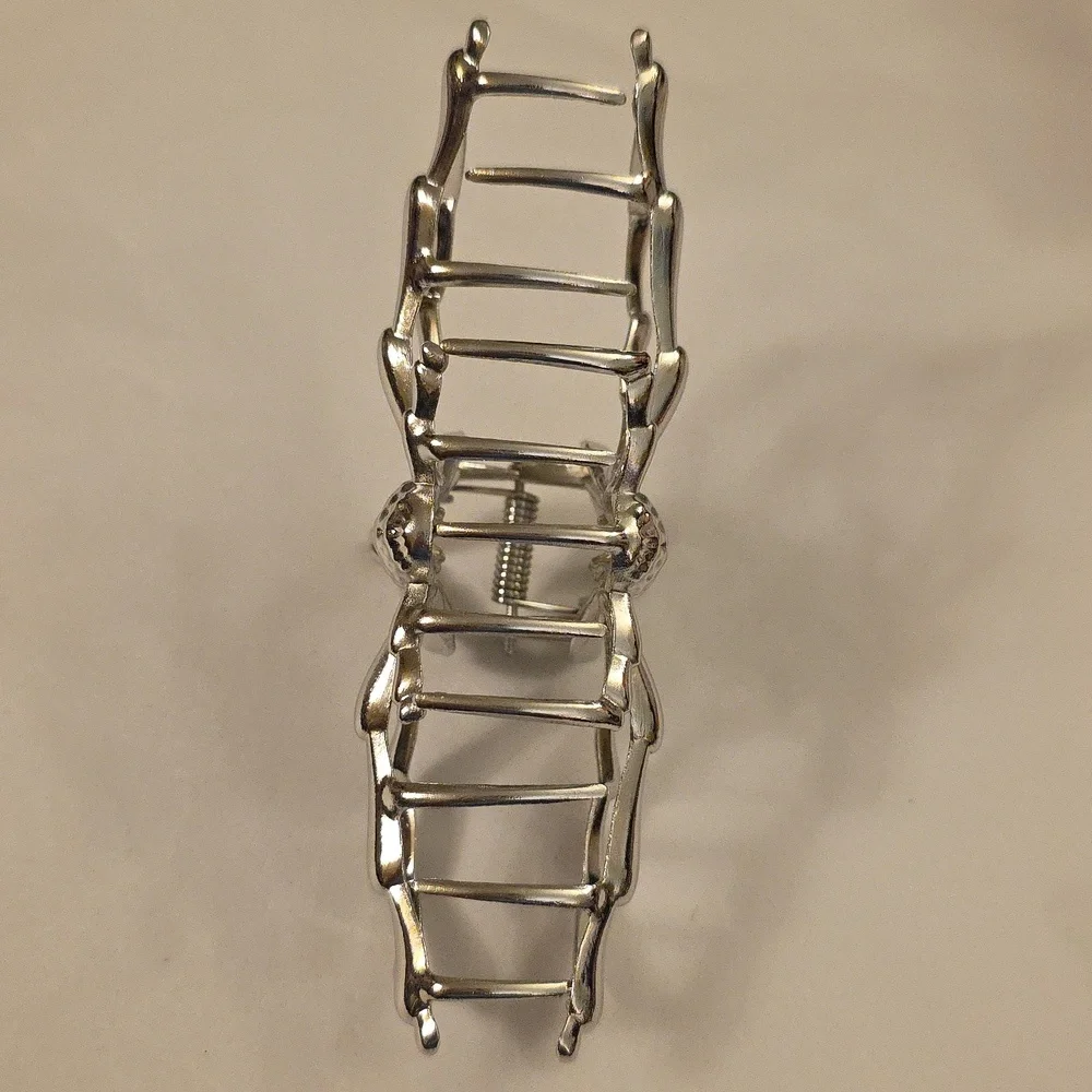 Silvery SPIDER METAL HAIR CLAW
